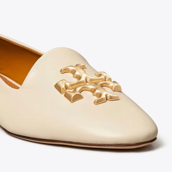 Brands New, Never Used, NWT. Tory Burch Eleanor Loafers in cream size 8. - Picture 2 of 4